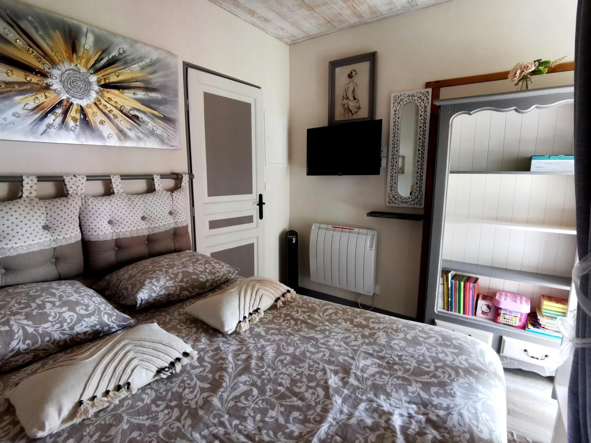 Gite De Charme Dans Un Cadre Calme Et Reposant Chatellerault Luaran gambar